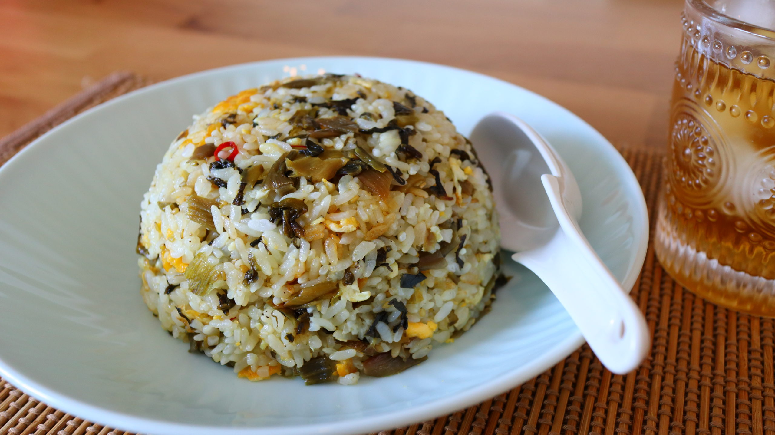 Takana-Chahan | Mustard Green Fried Rice w/ Sesame Seeds : TAKANA ONIGIRI